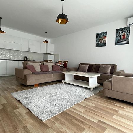 Entire Apartment - Near The Center Pristina Eksteriør billede