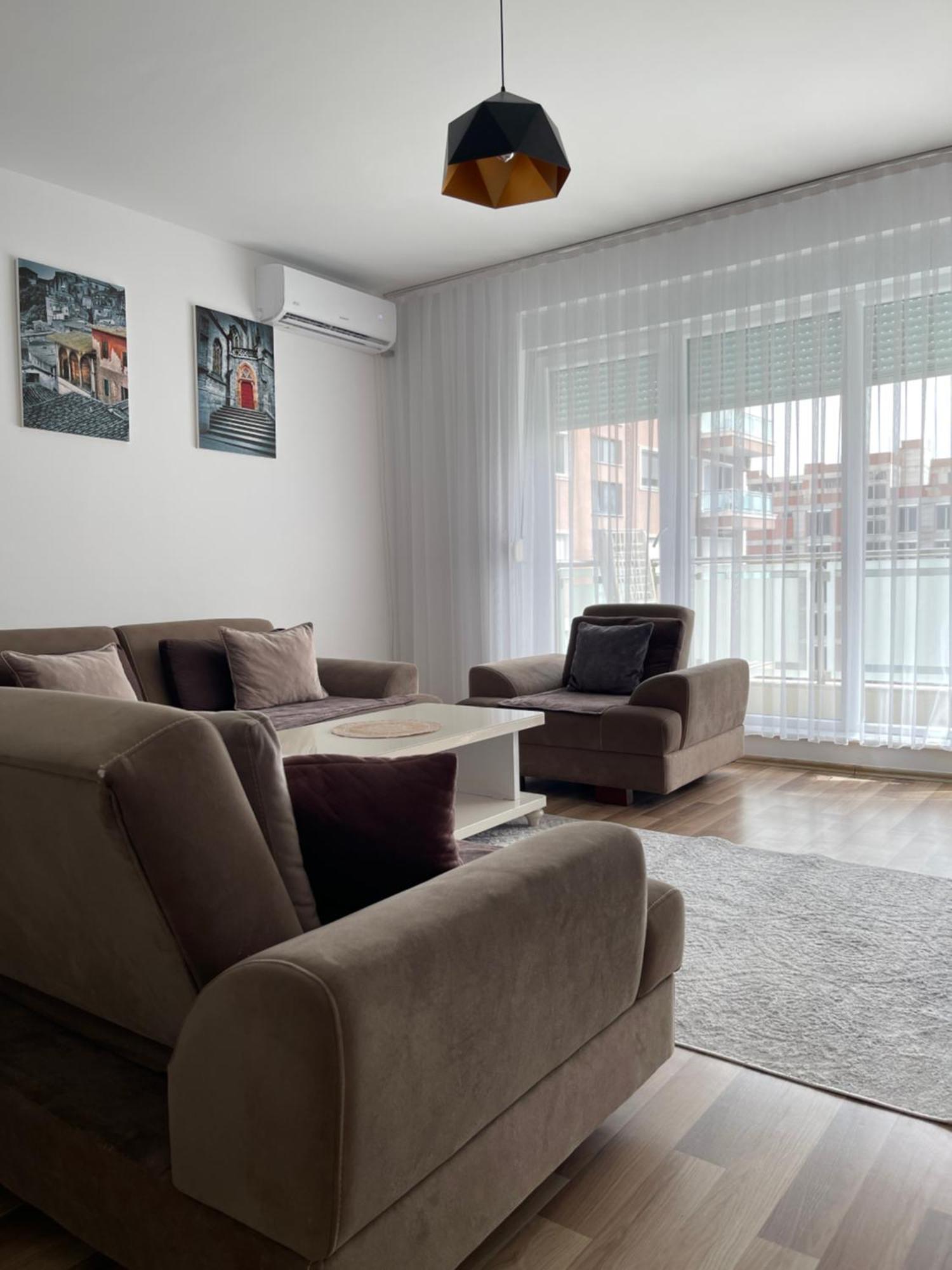 Entire Apartment - Near The Center Pristina Eksteriør billede