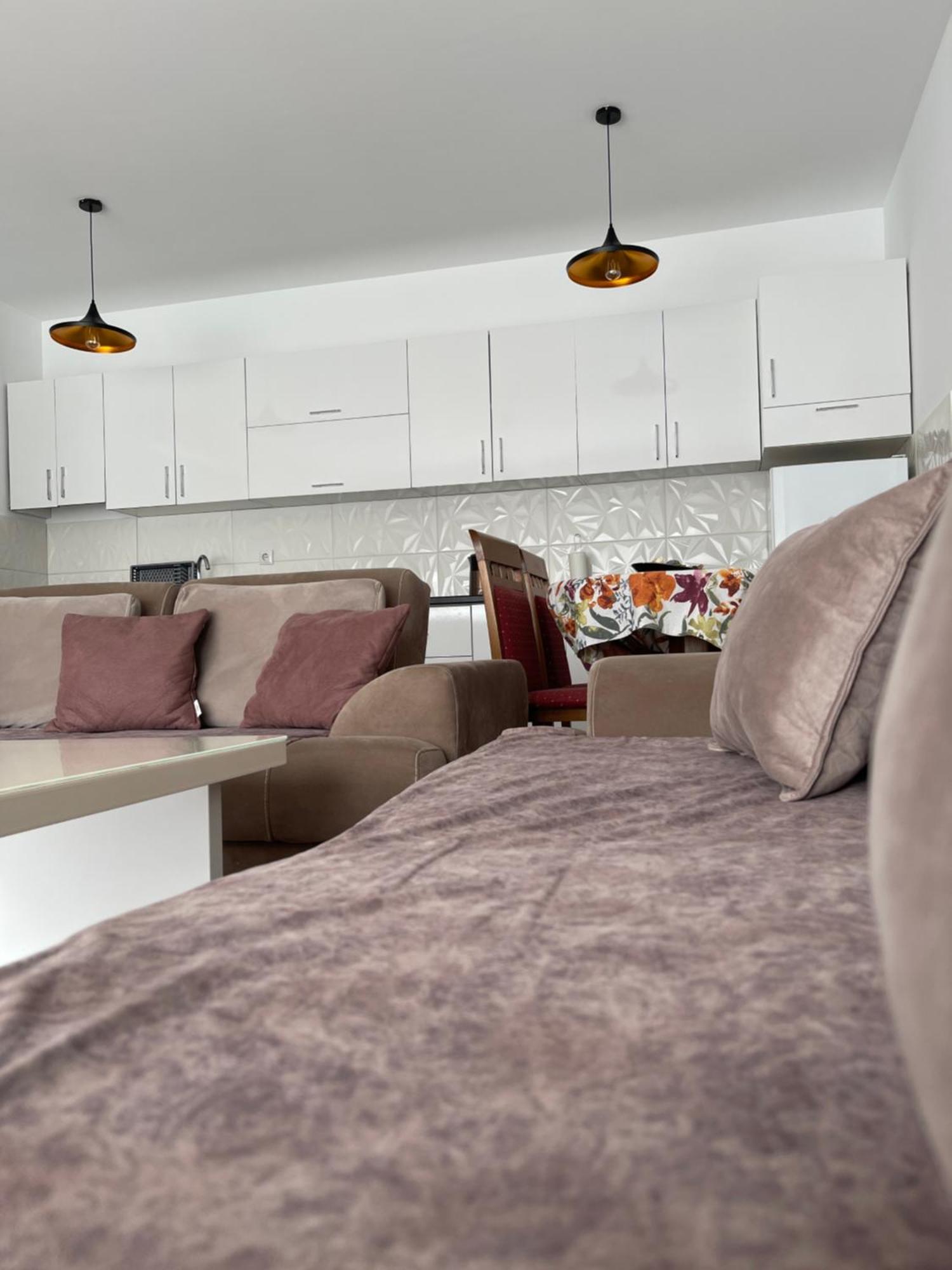 Entire Apartment - Near The Center Pristina Eksteriør billede